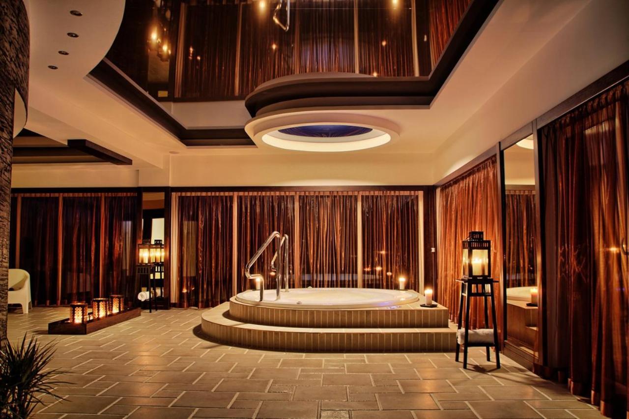 The Amber Business & Spa Hotel Oleśnica Εξωτερικό φωτογραφία