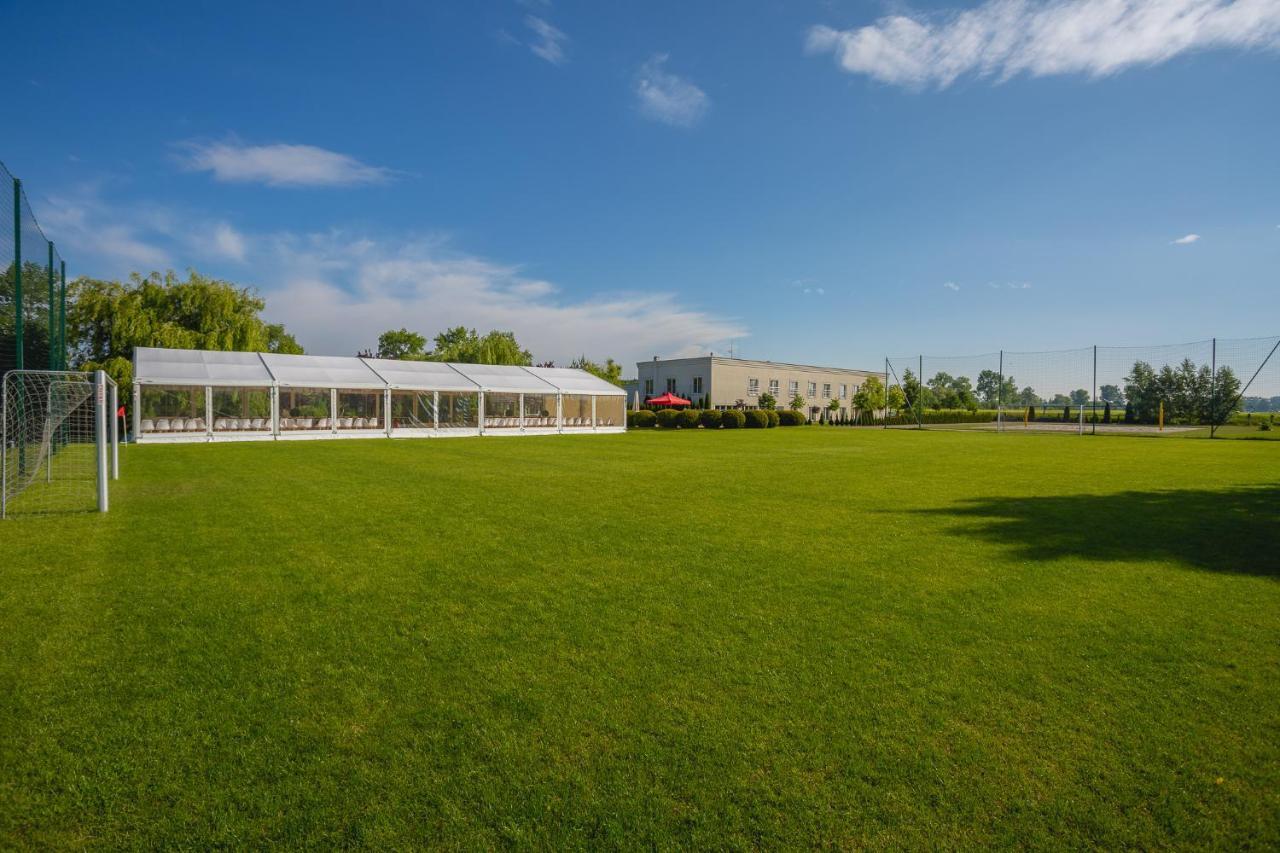 The Amber Business & Spa Hotel Oleśnica Εξωτερικό φωτογραφία